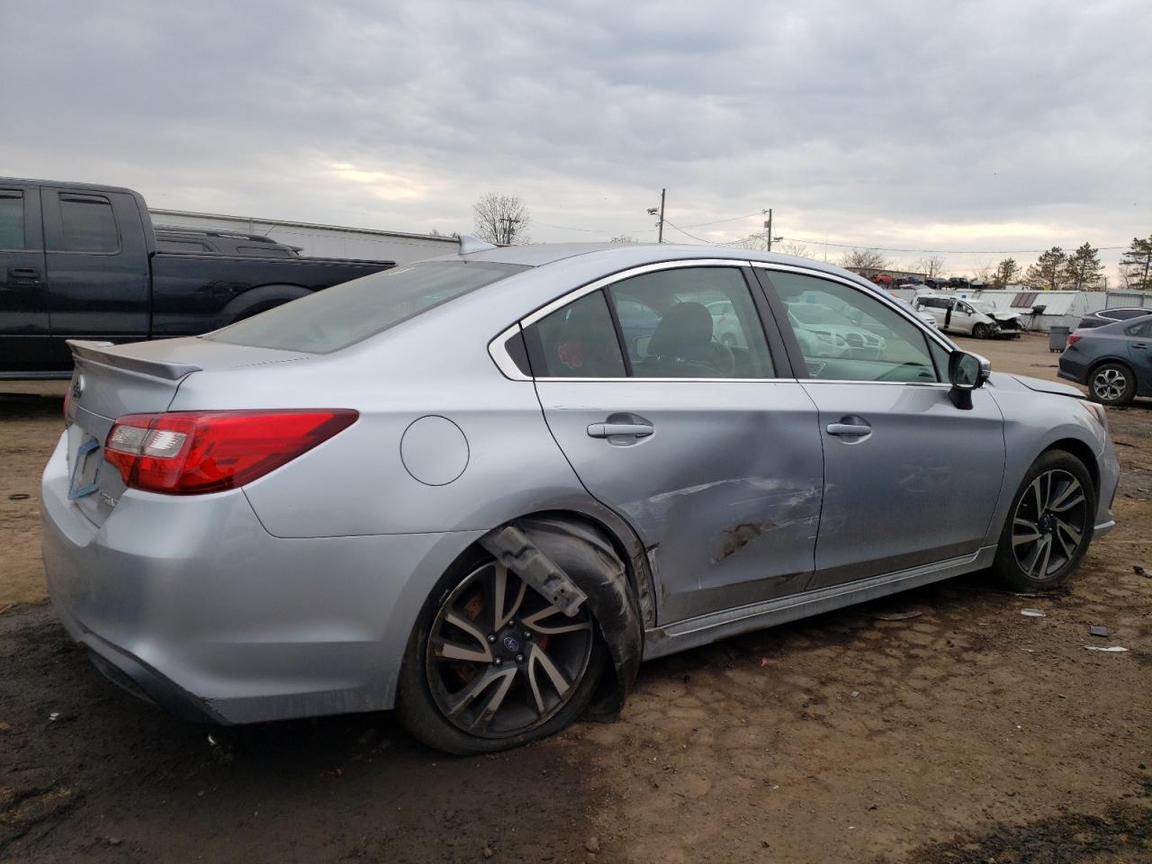 2019 Subaru Legacy - Image 3