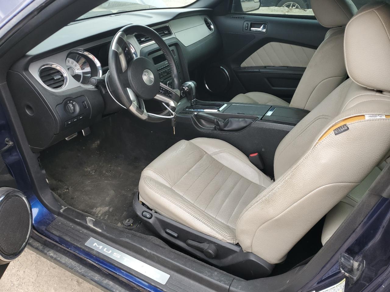 2012 Ford Mustang - Image 7