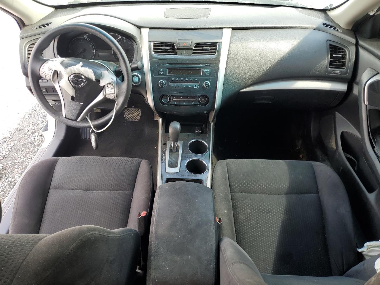 2014 Nissan Altima - Image 8