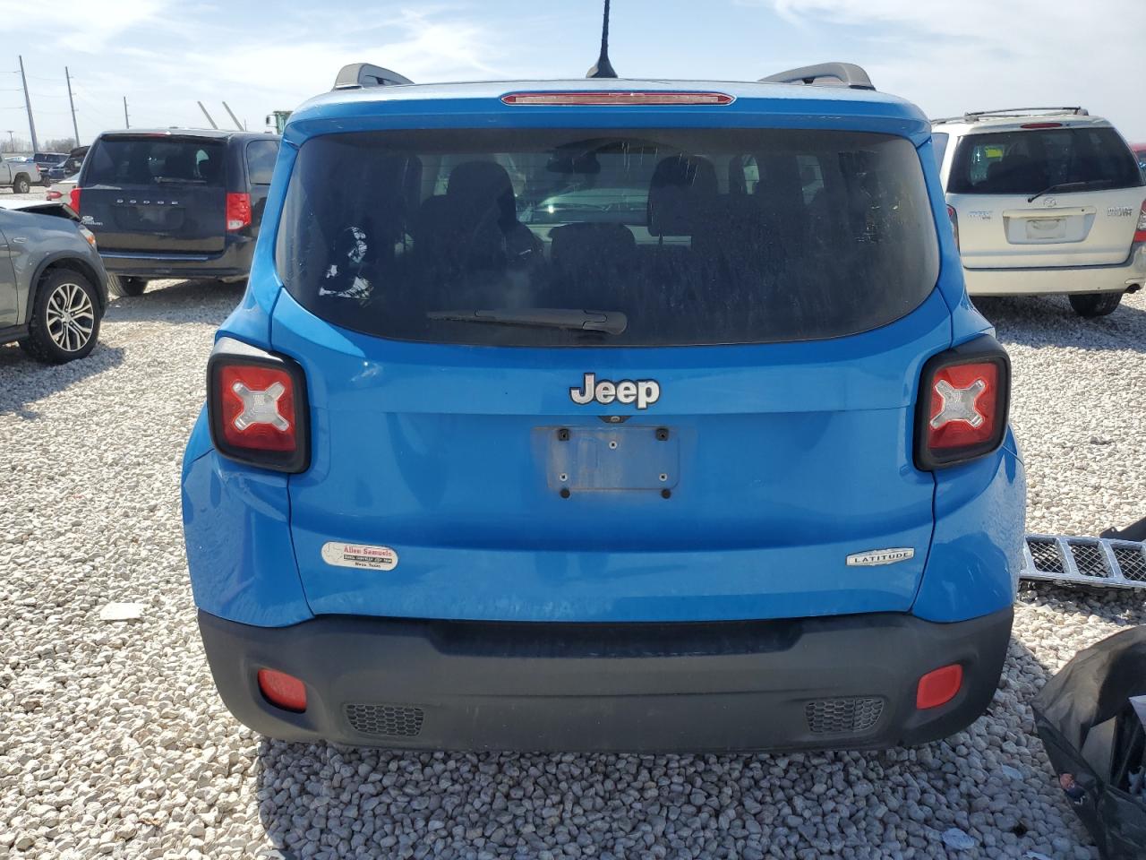 2015 Jeep Renegade - Image 6