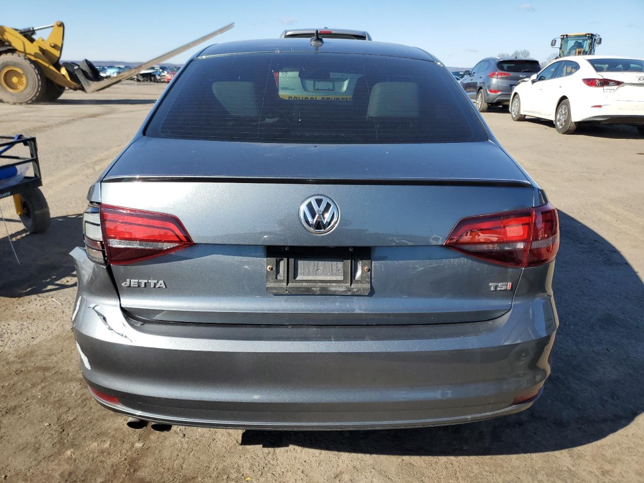 2016 Volkswagen Jetta - Image 6