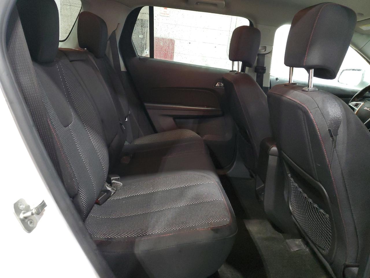 2015 GMC Terrain - Image 11