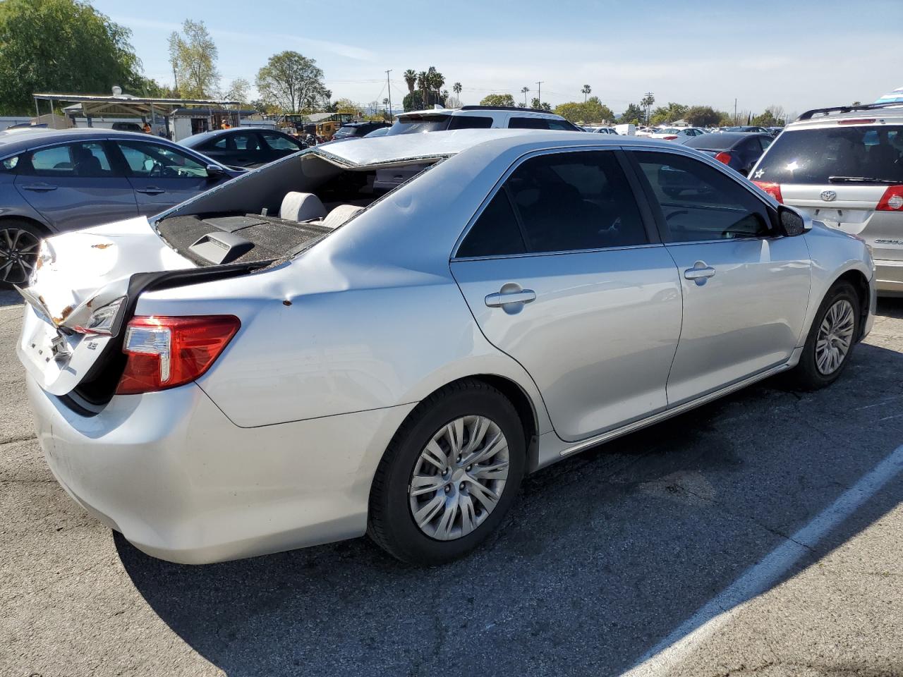 2013 Toyota Camry - Image 3
