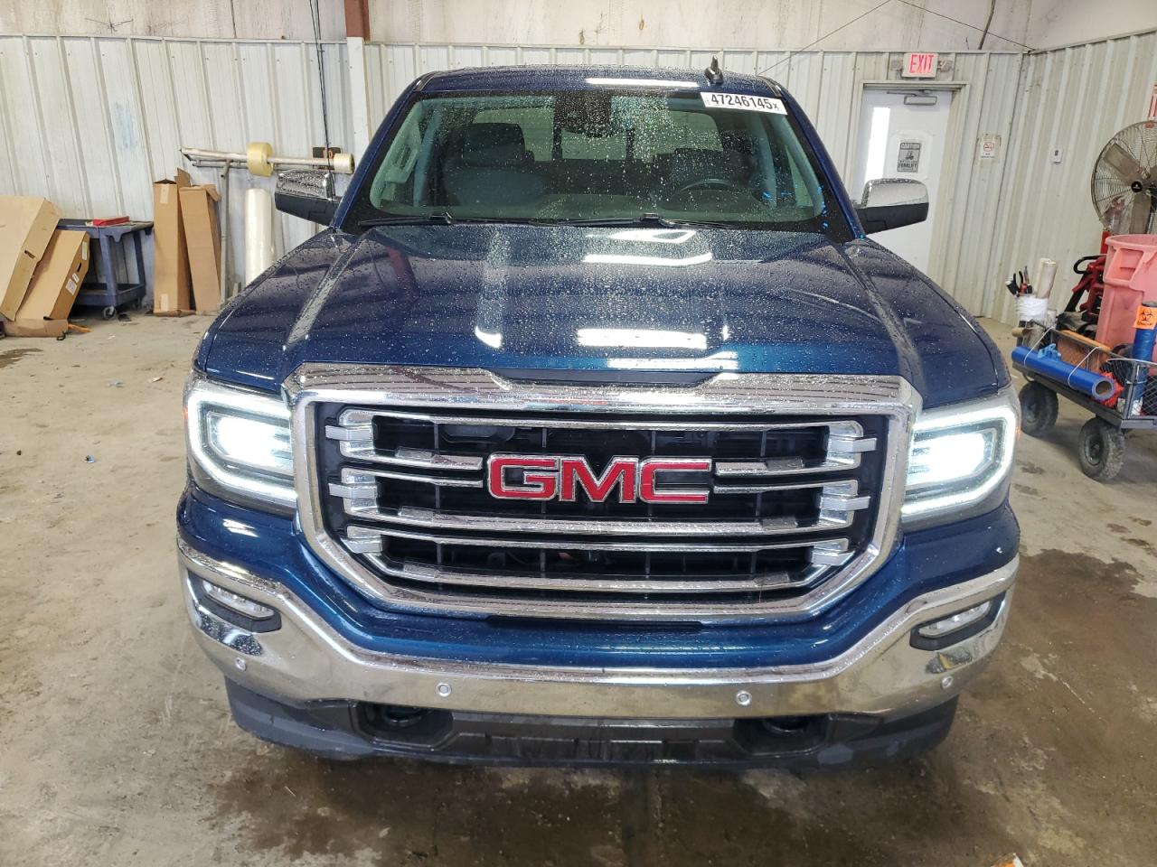 2017 GMC Sierra - Image 5