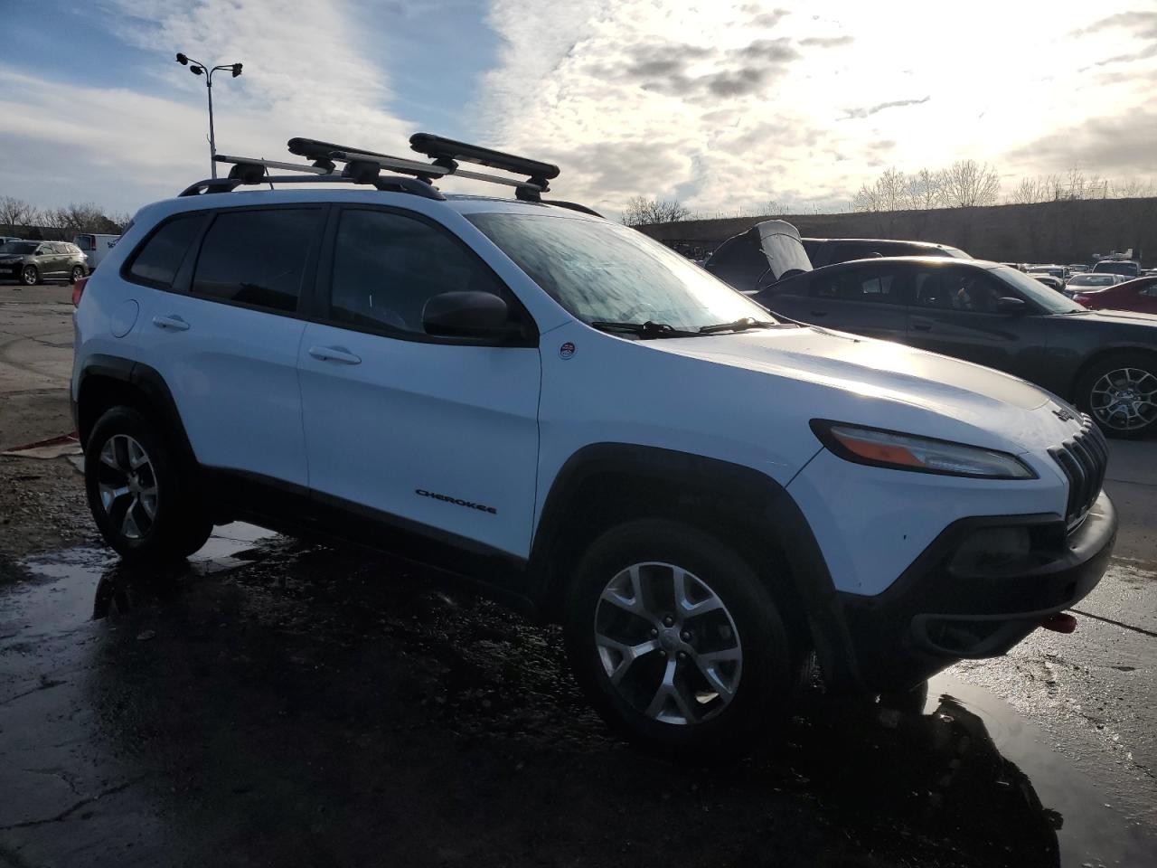 2015 Jeep Cherokee - Image 4