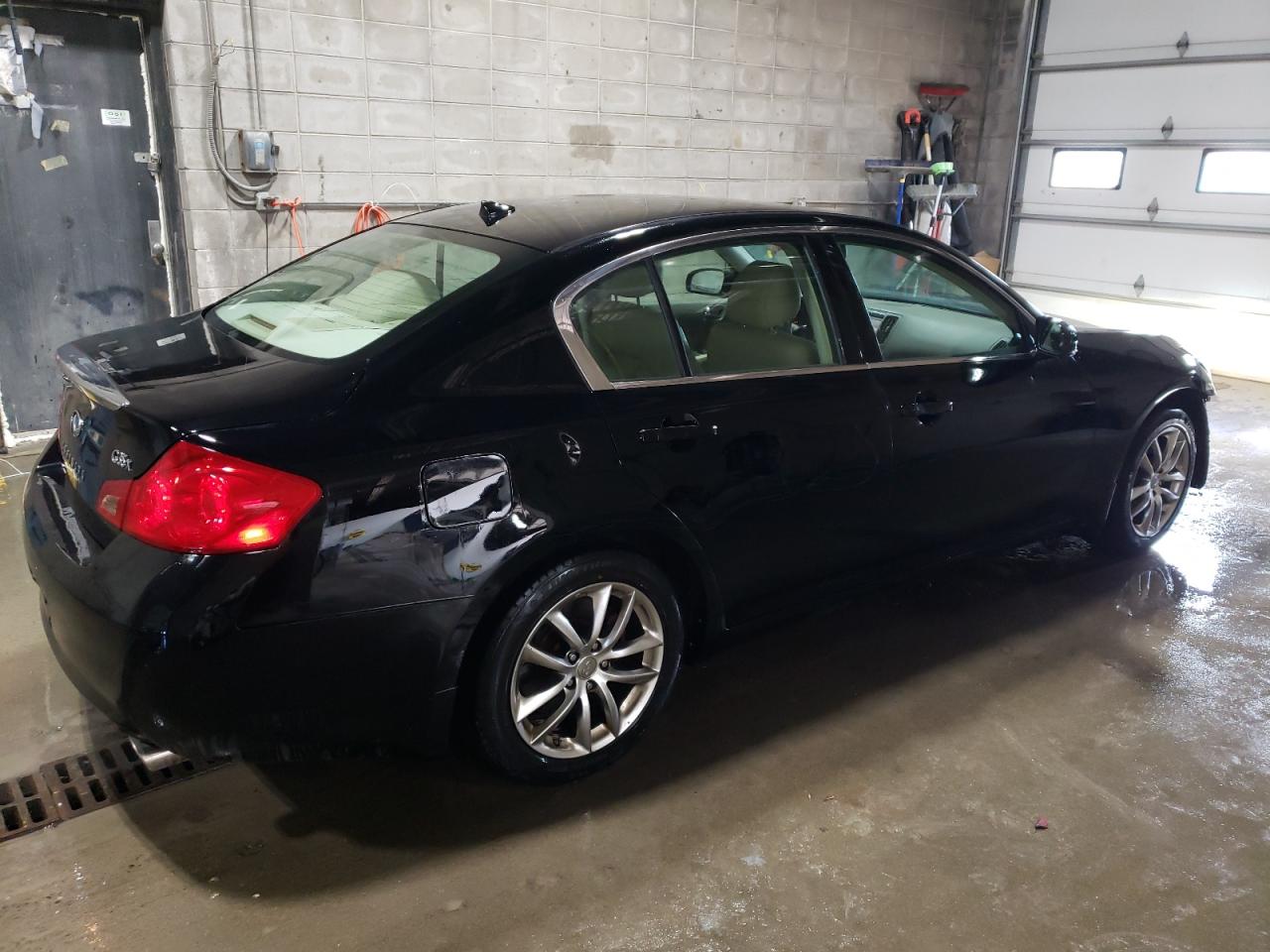 2007 Infiniti G - Image 3