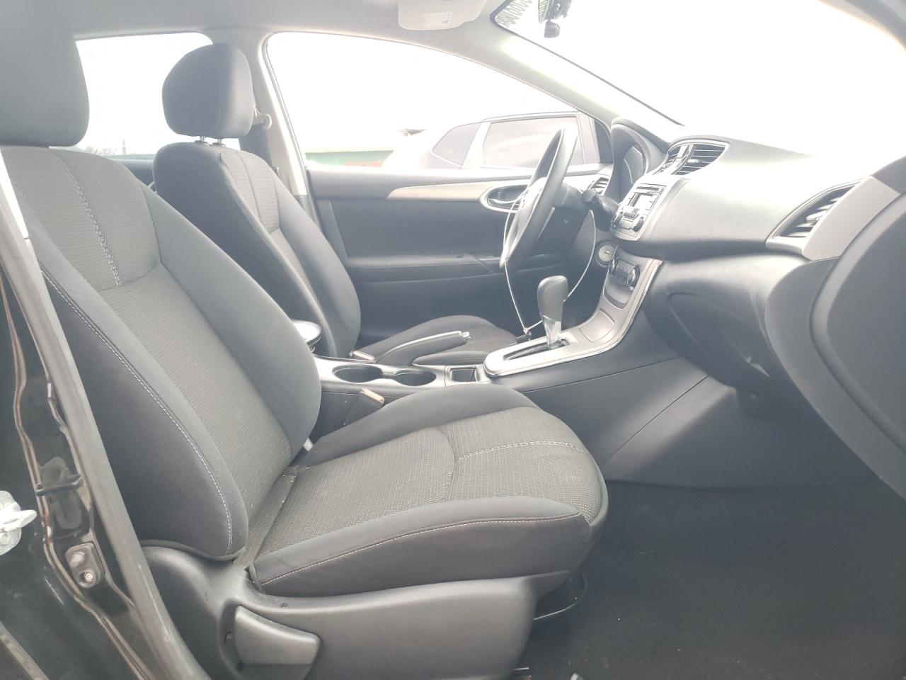 2015 Nissan Sentra - Image 7