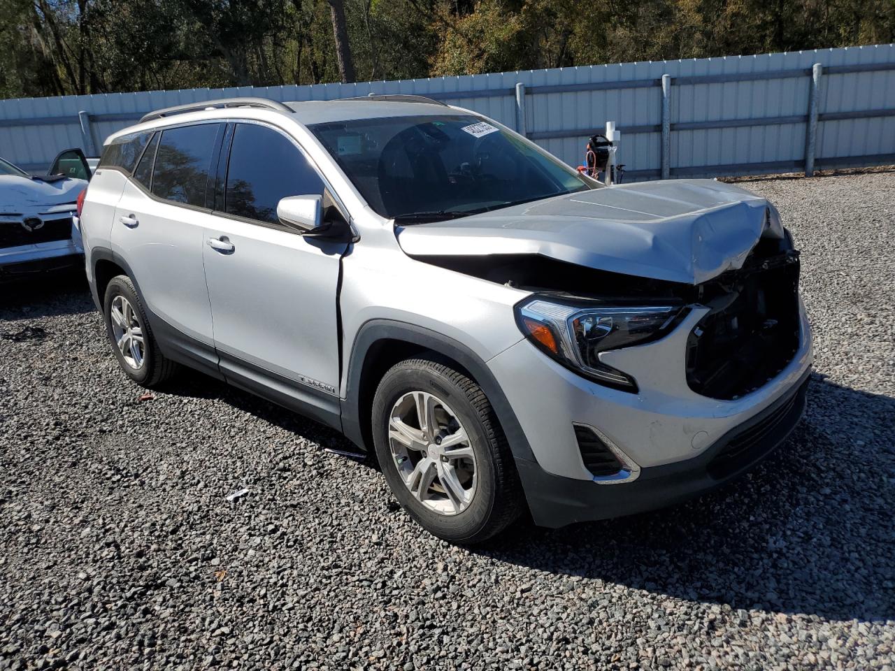 2020 GMC Terrain - Image 4