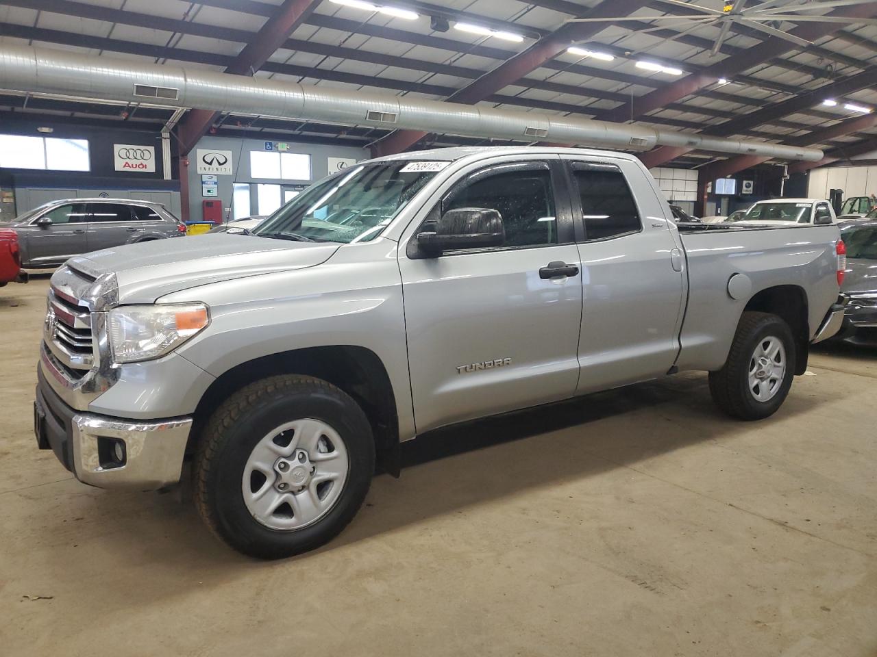 2017 Toyota Tundra Double Cab Sr للبيع في East Granby، CT - Minor Dent/Scratches