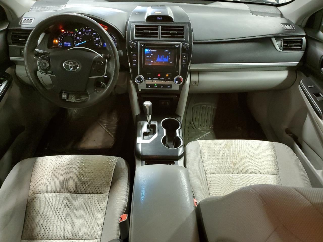 2014 Toyota Camry - Image 8