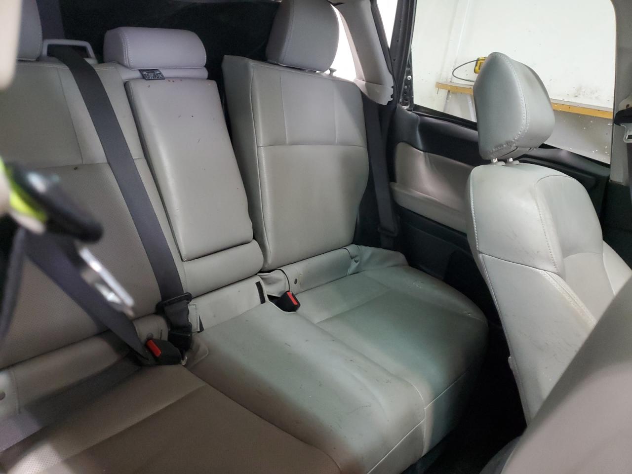 2015 Subaru Forester - Image 10