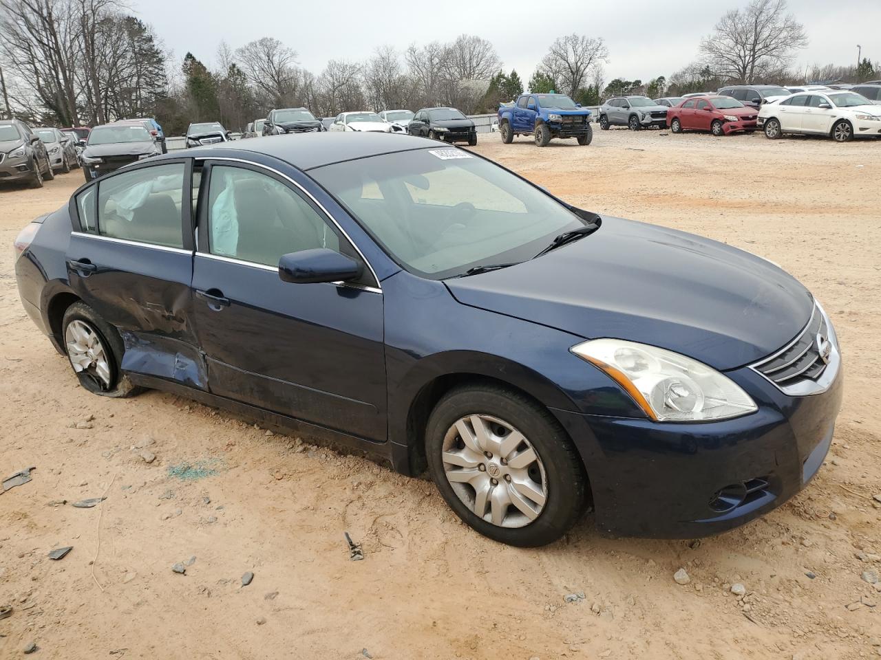 2010 Nissan Altima - Image 4