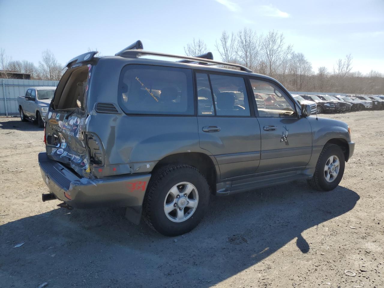 2000 Toyota Land Cruiser - Image 3