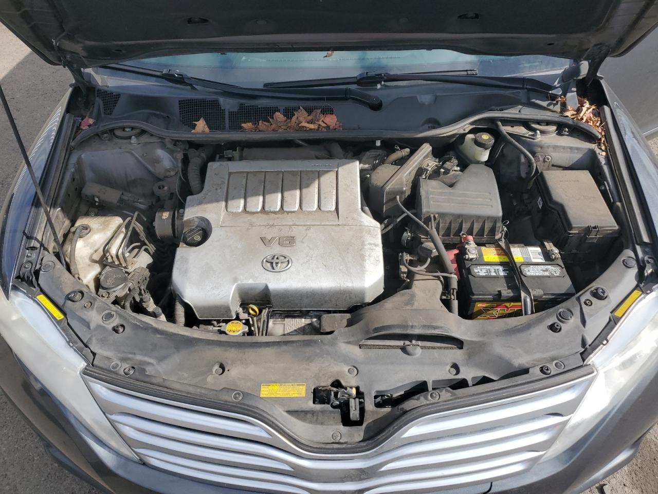 2010 Toyota Venza - Image 12