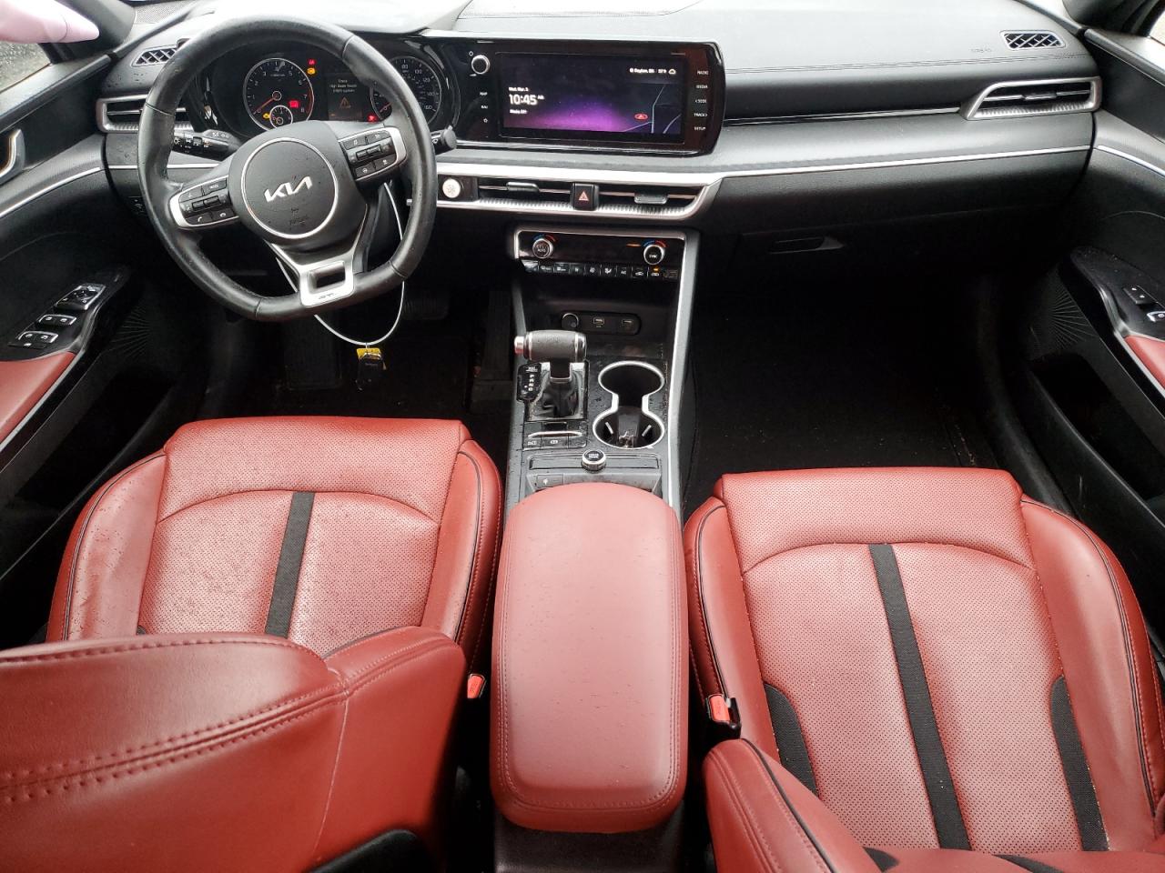 2023 Kia K5 - Image 8