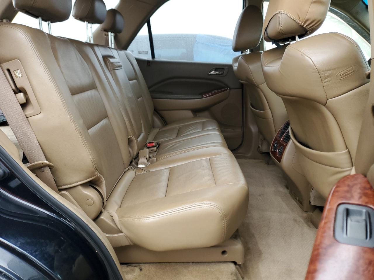 2005 Acura MDX - Image 11