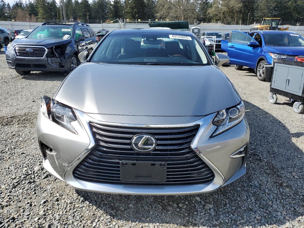 2017 Lexus ES - Image 5