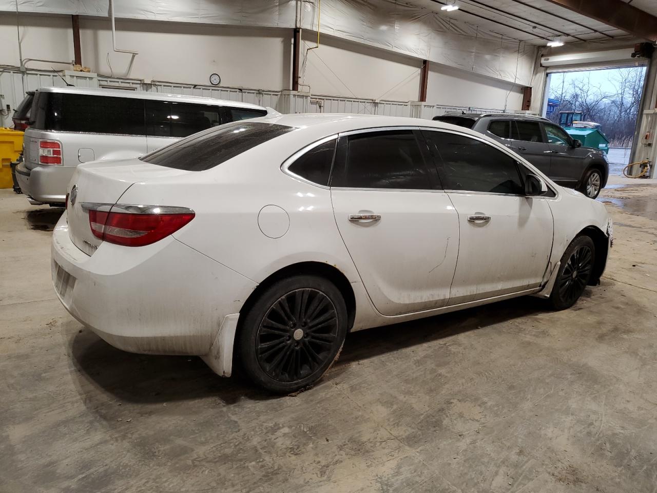 2014 Buick Verano - Image 3