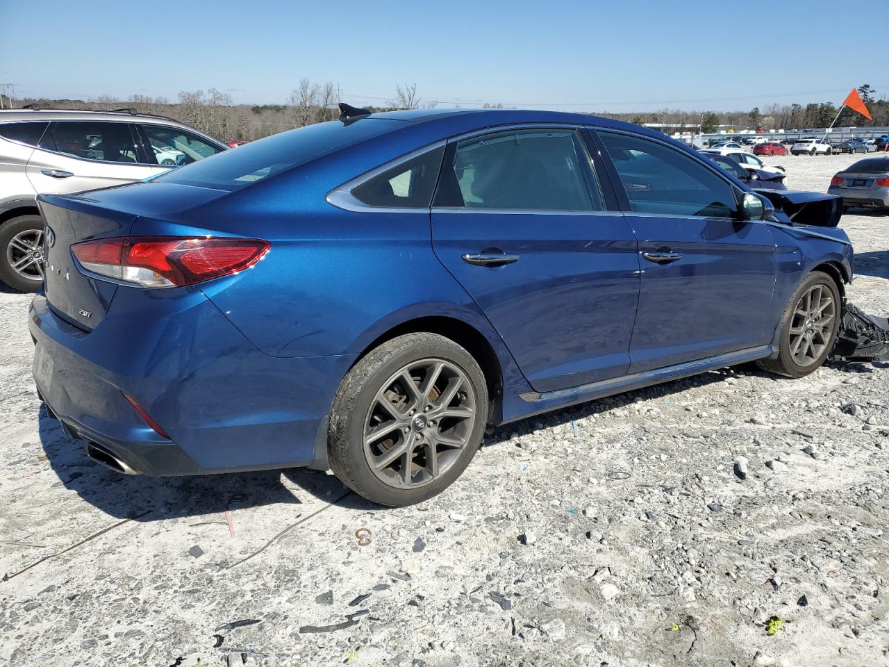 2019 Hyundai Sonata - Image 3
