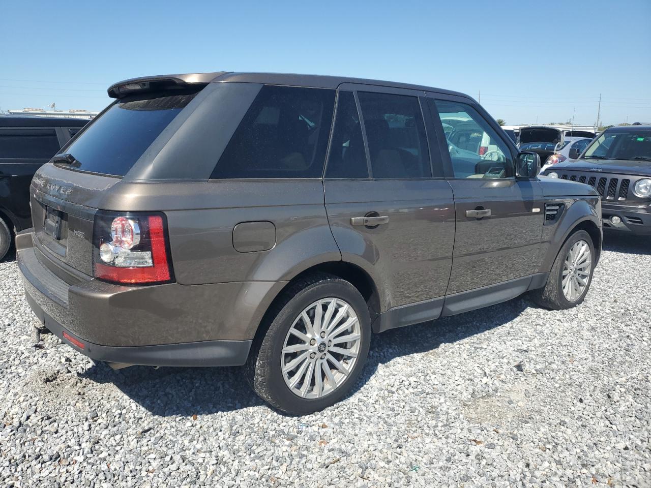 2013 Land Rover Range Rover - Image 3