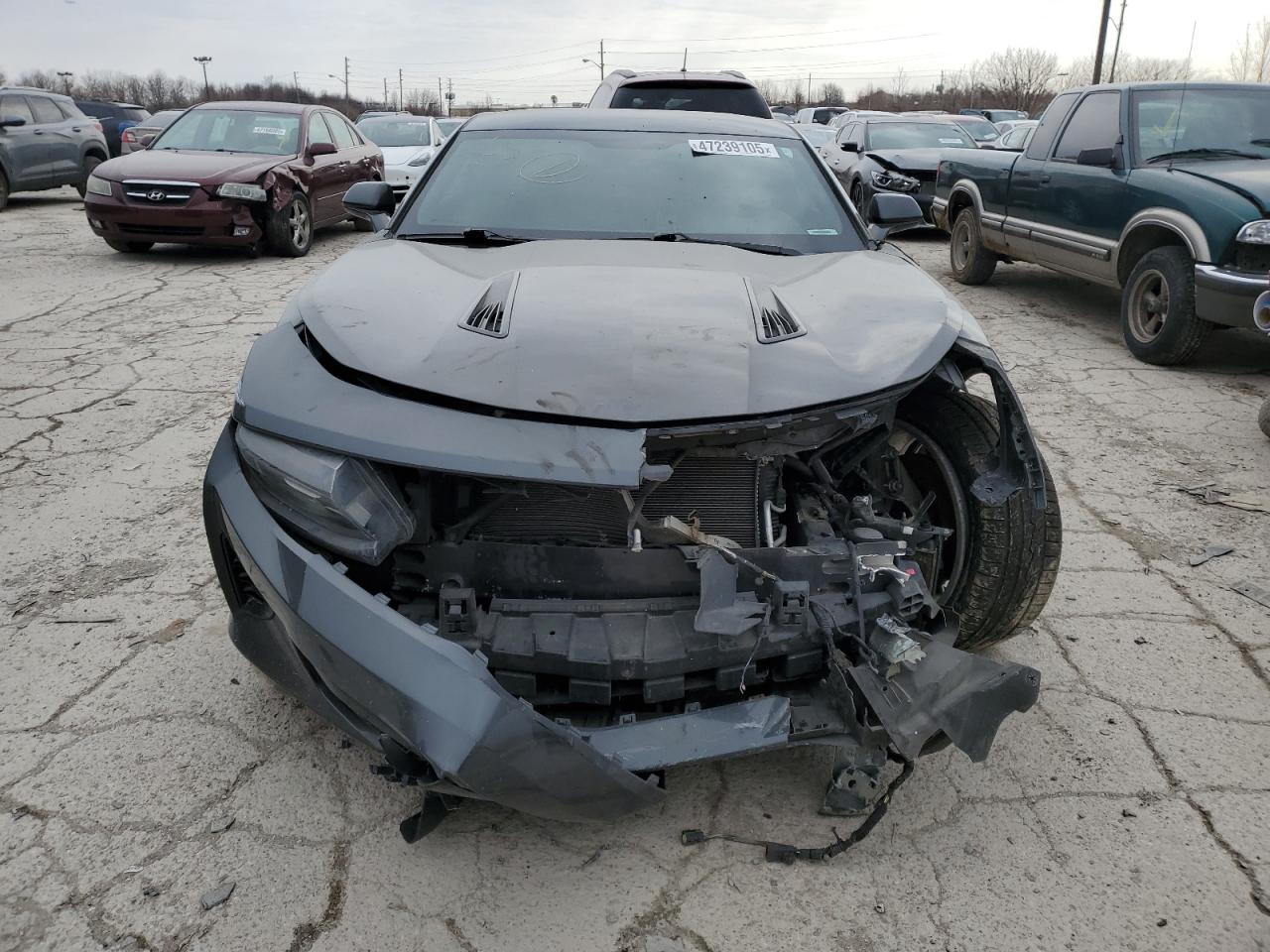 2018 Chevrolet Camaro - Image 5