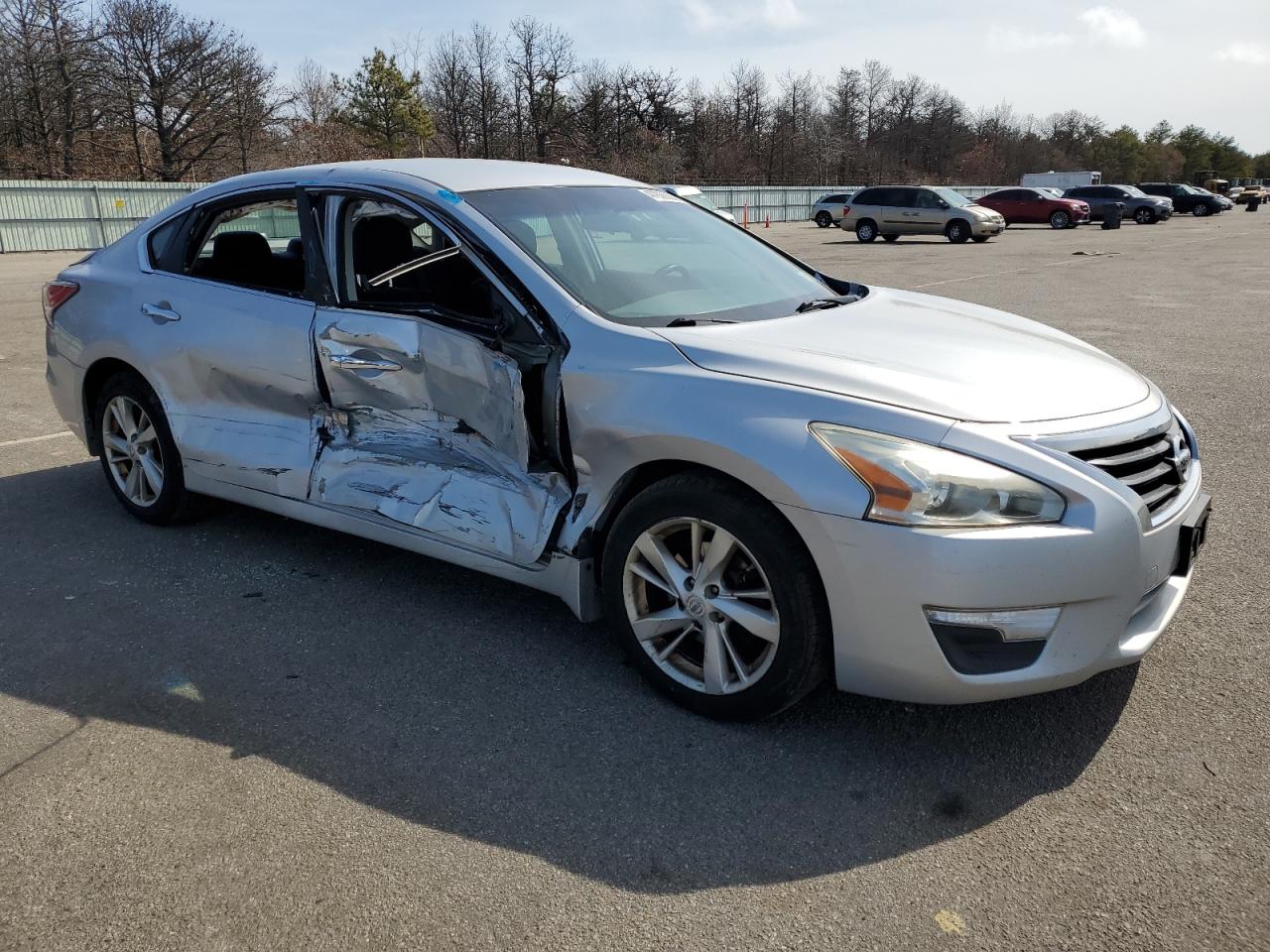 2014 Nissan Altima - Image 4