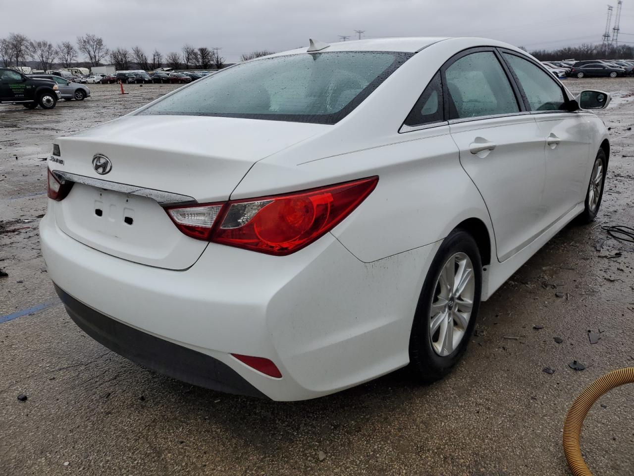 2014 Hyundai Sonata - Image 3