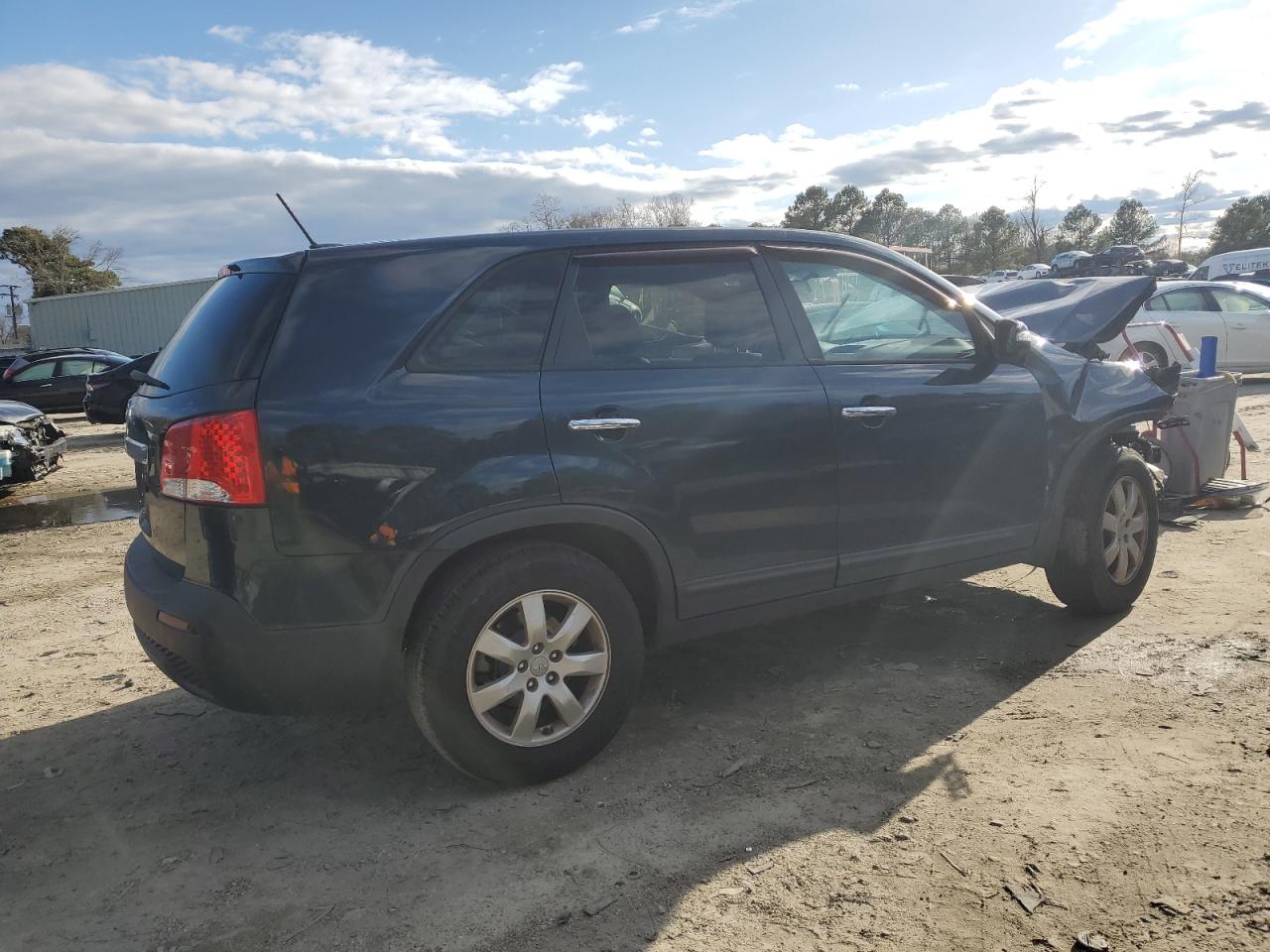 2012 Kia Sorento - Image 3