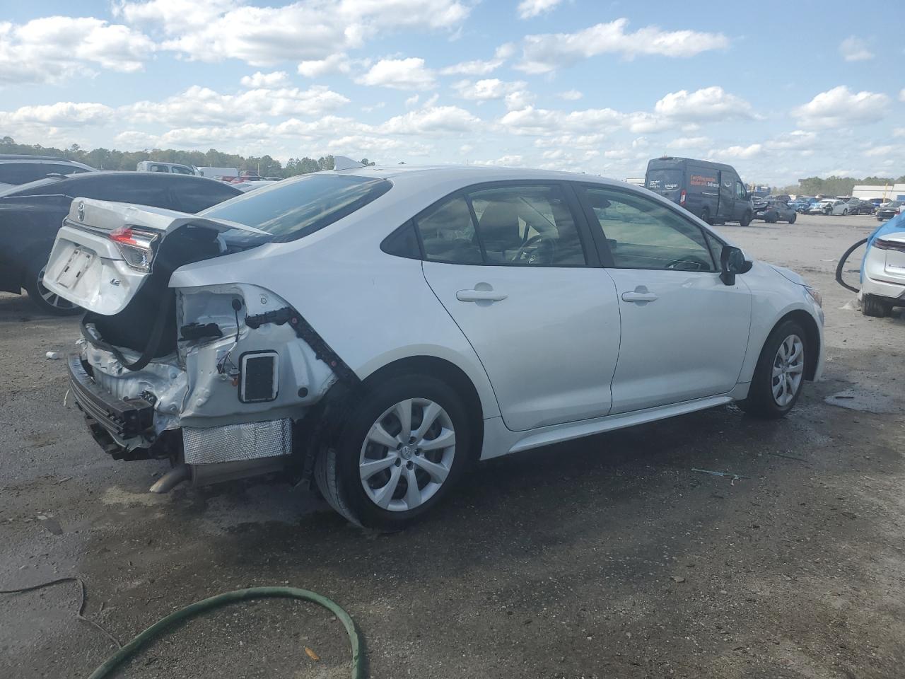 2022 Toyota Corolla - Image 3