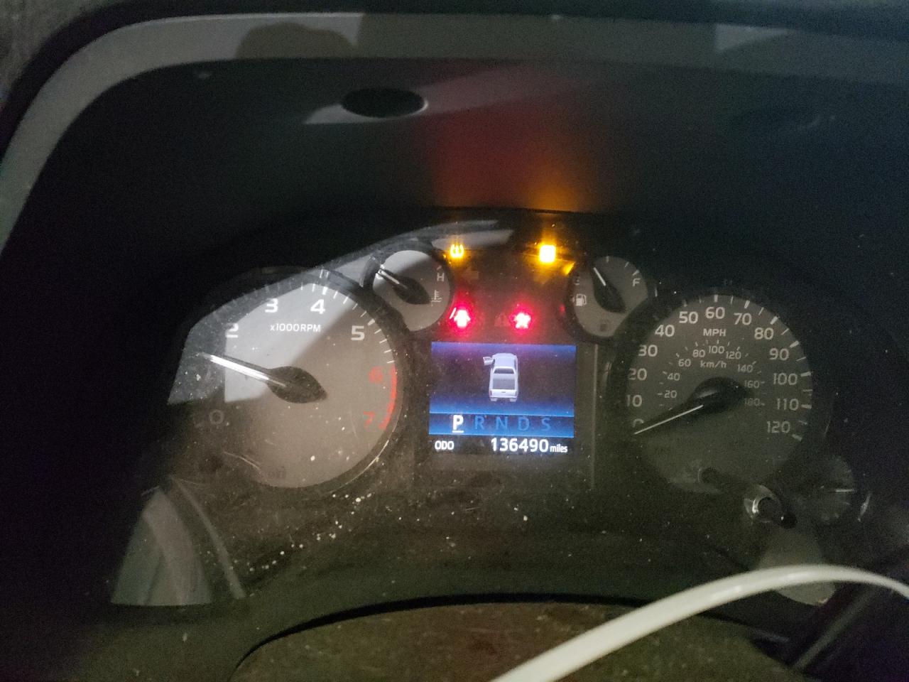 2014 Toyota Tundra - Image 9