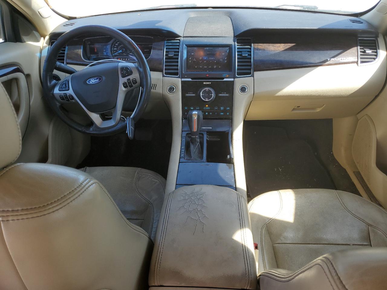 2013 Ford Taurus - Image 8