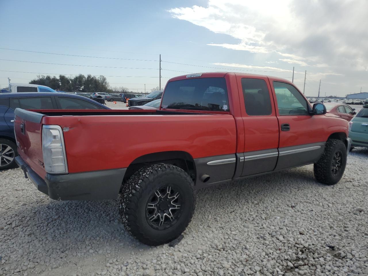2000 GMC Sierra - Image 3