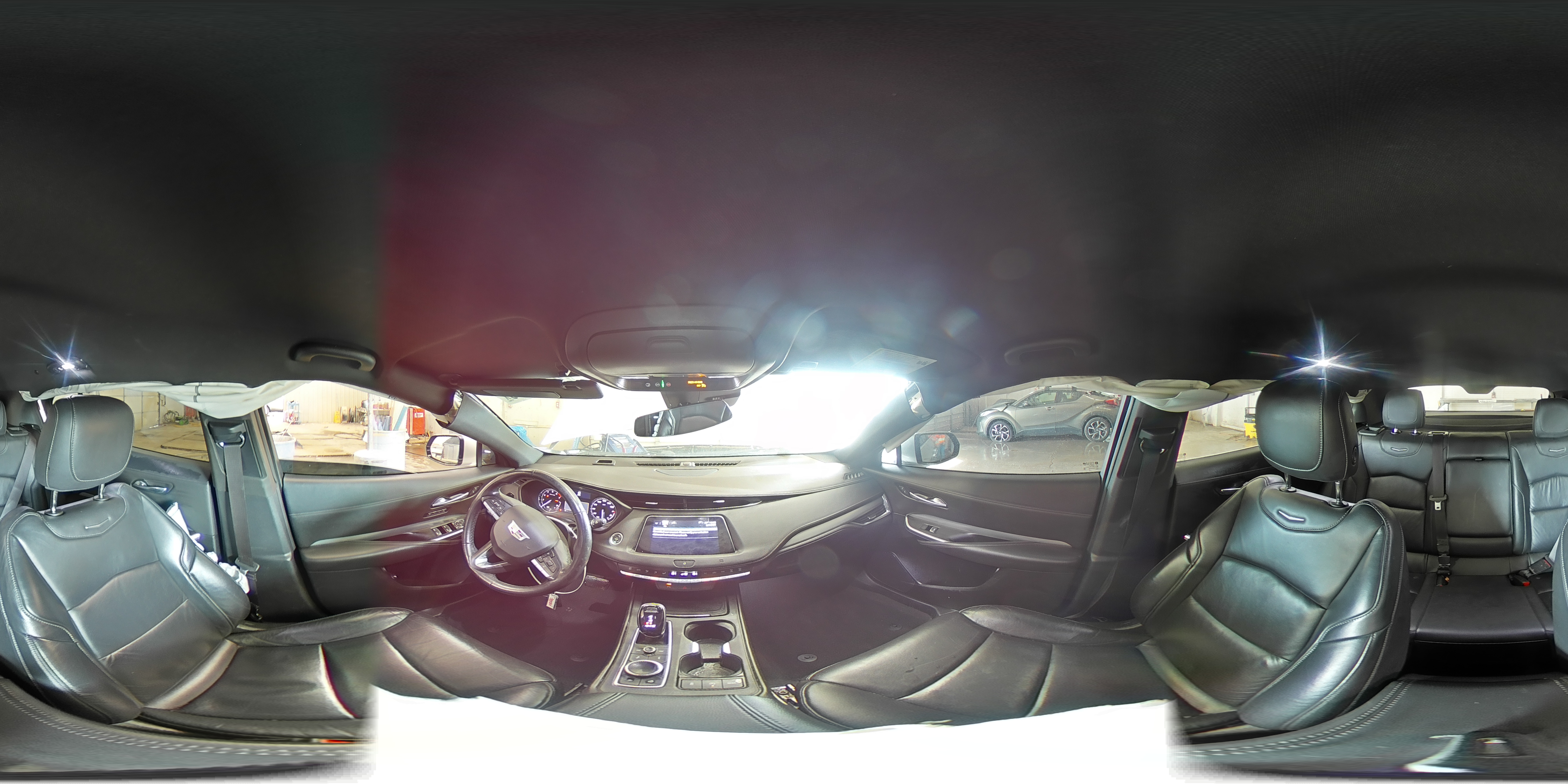 2021 Cadillac XT4 - Image 15