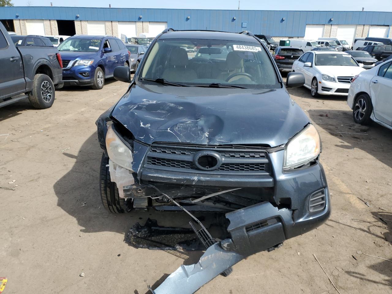 2011 Toyota RAV 4 - Image 5