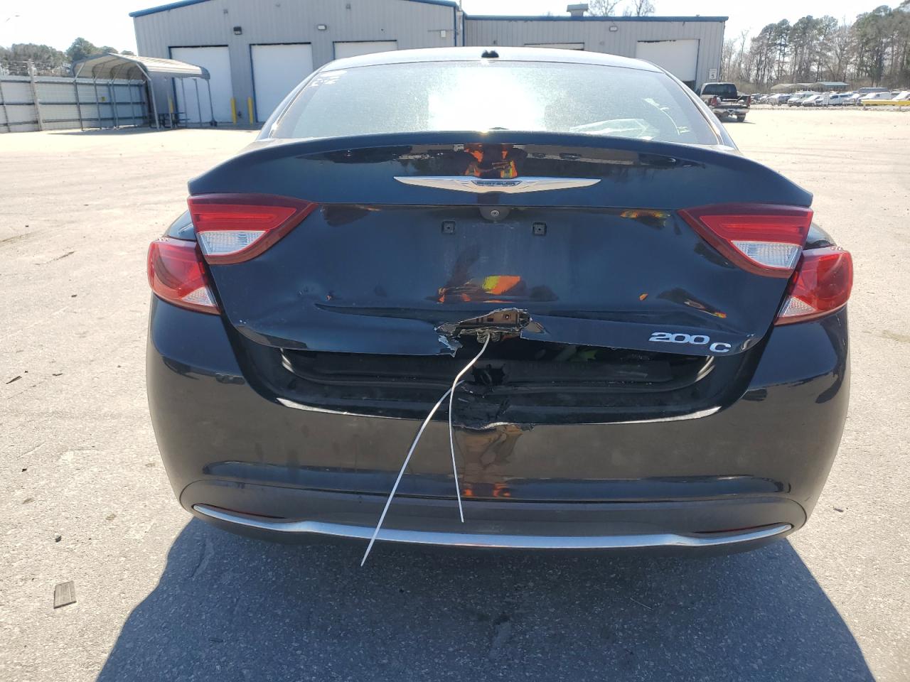 2015 Chrysler 200 - Image 6