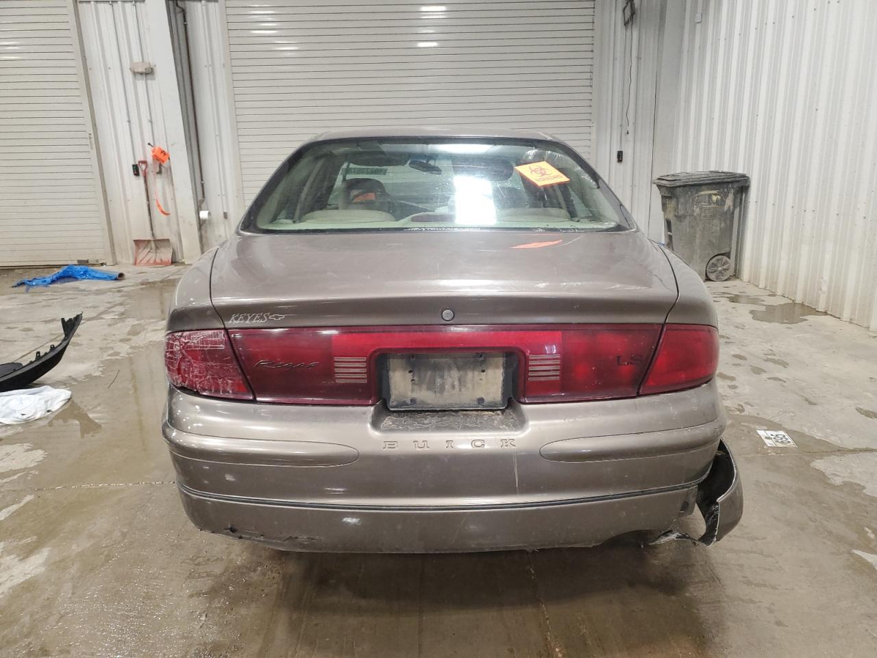 2004 Buick Regal Ls VIN: 2G4WB52KX41322568 Lot: 49270675