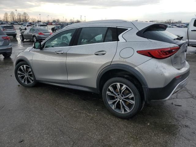  INFINITI QX30 2018 Серебристый