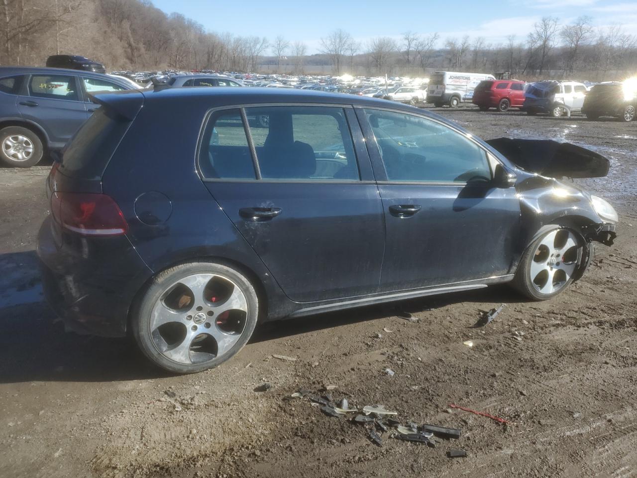 2010 Volkswagen GTI - Image 3
