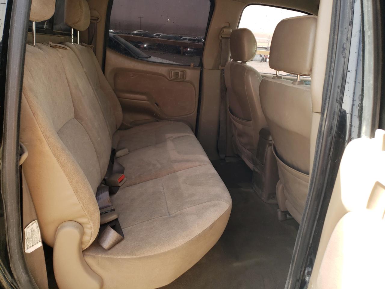 2004 Toyota Tacoma - Image 10