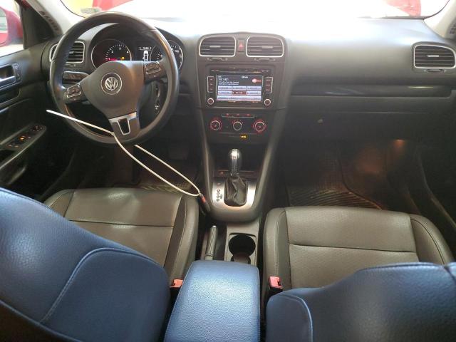  VOLKSWAGEN JETTA 2014 Красный