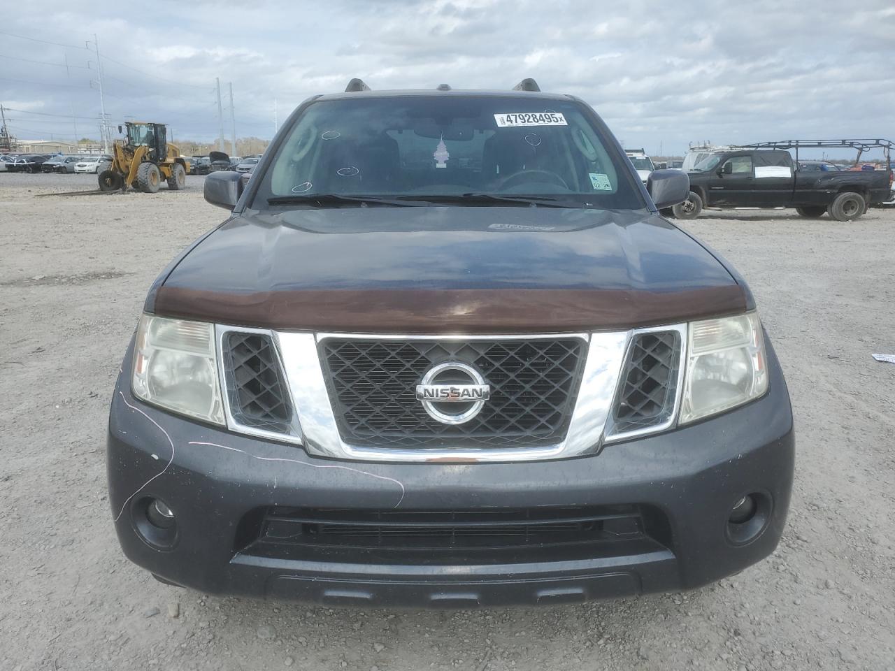2012 Nissan Pathfinder - Image 5