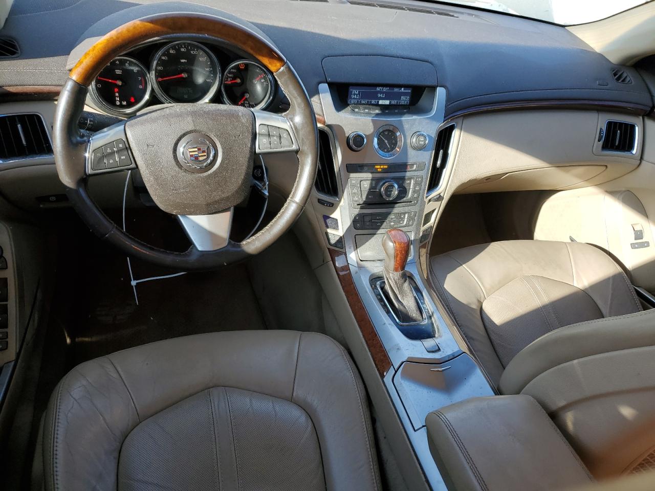 2010 Cadillac CTS - Image 8