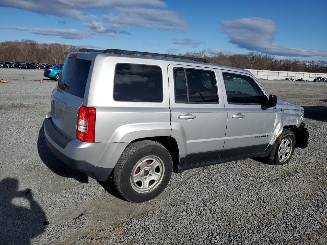2013 Jeep Liberty (Patriot) - Image 3