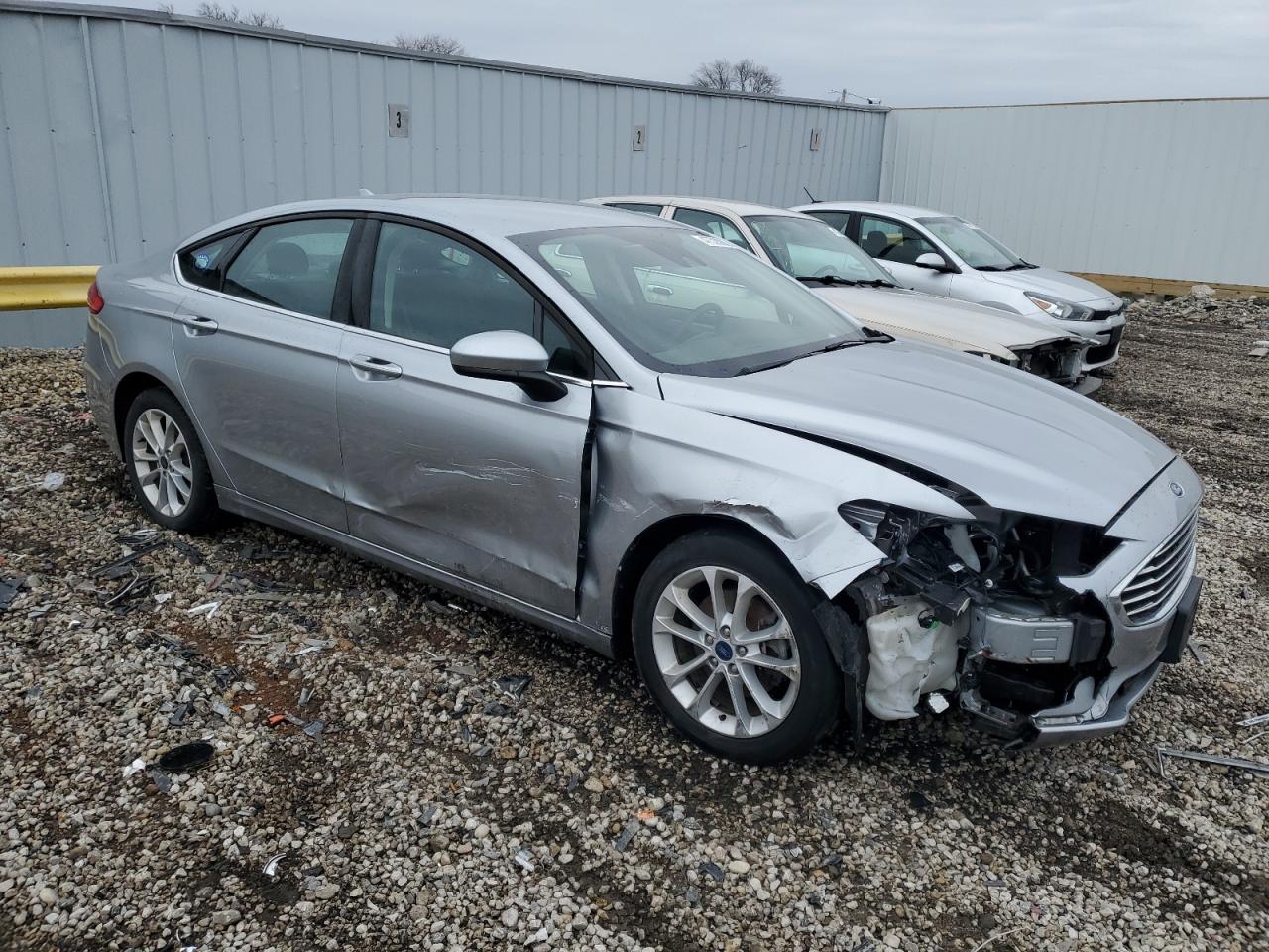 2020 Ford Fusion - Image 4