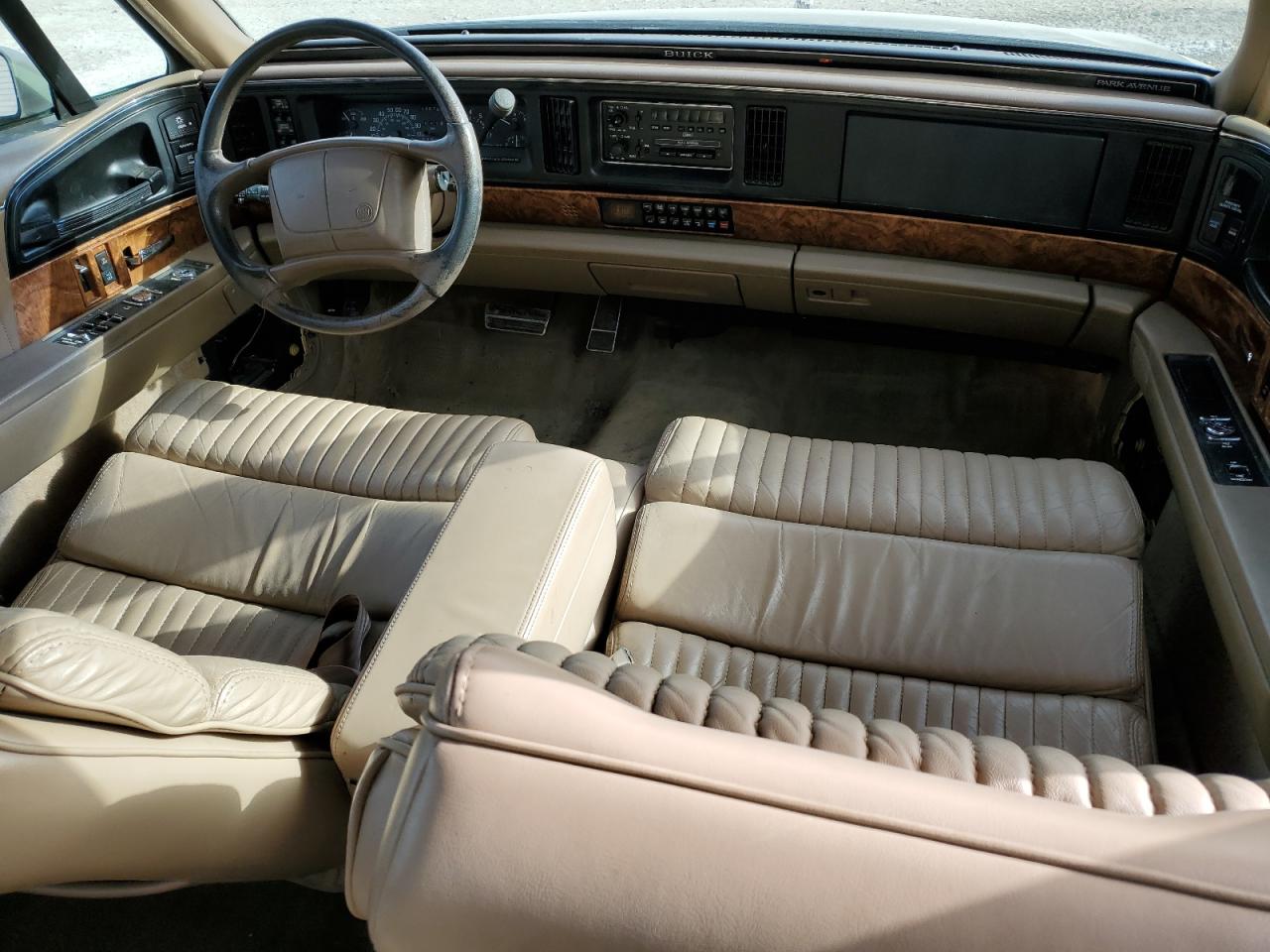 1994 Buick Park Avenue - Image 8