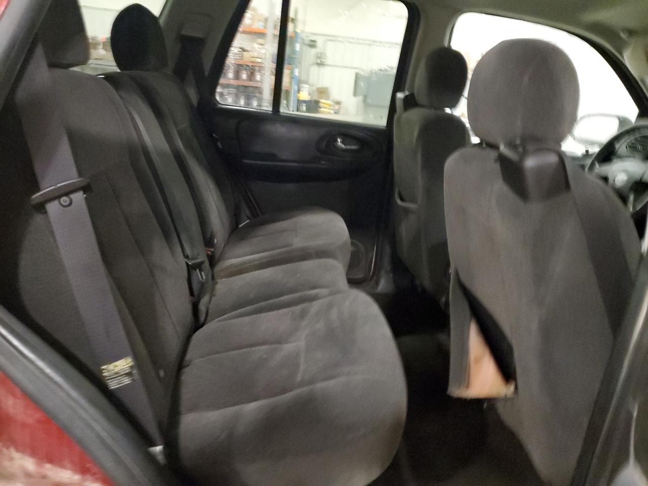 2005 Chevrolet TrailBlazer - Image 11