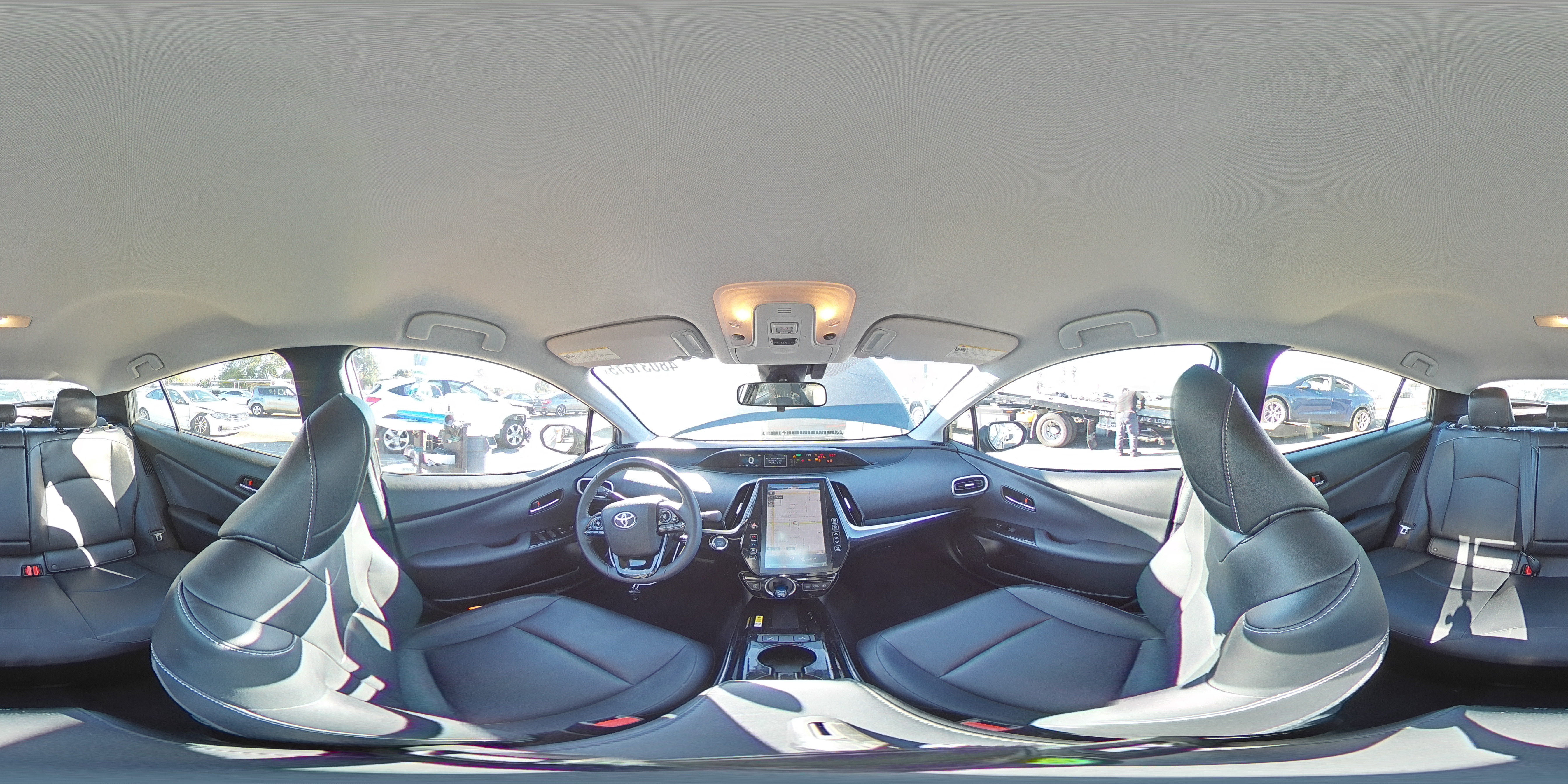 2021 Toyota Prius - Image 13