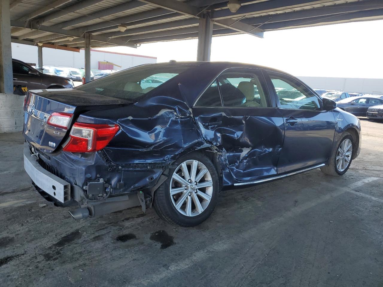 2014 Toyota Camry - Image 3