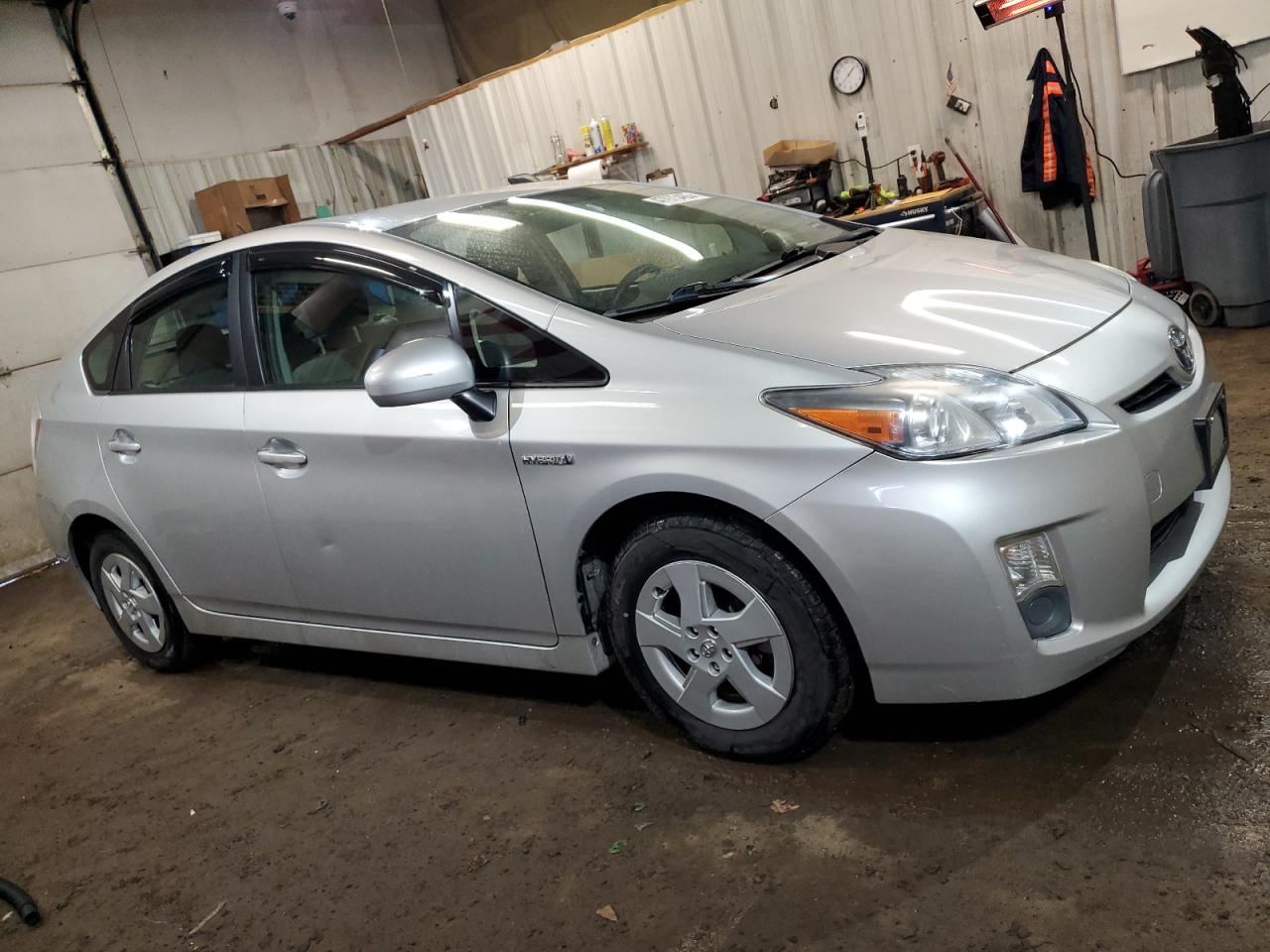 2011 Toyota Prius - Image 4
