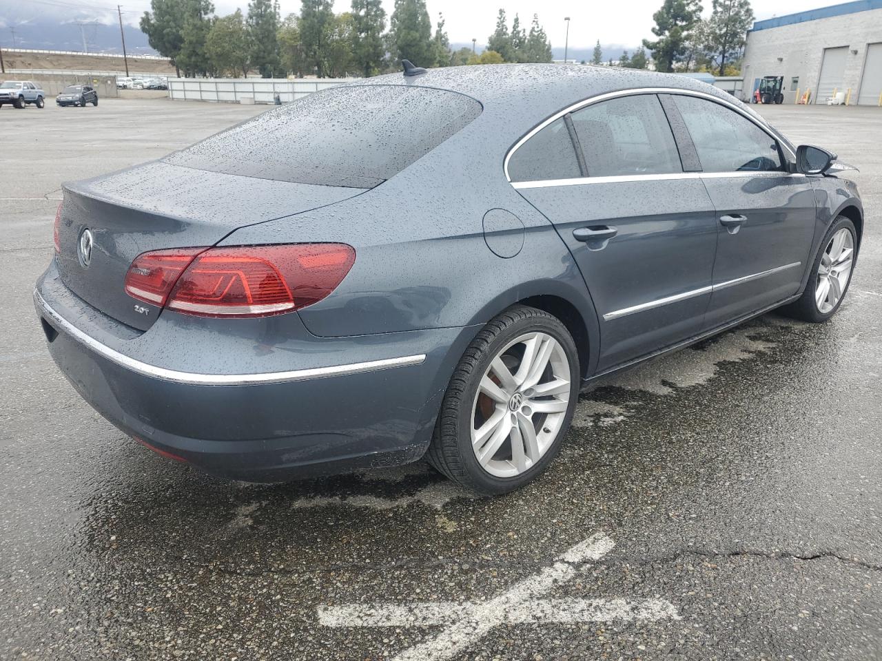 2014 Volkswagen Passat CC - Image 3